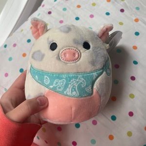 5” Bandana Pig Squishmallows